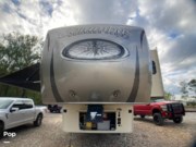 Contact us now about this 2018 Palomino Columbus 377MBC! 2018 Columbus 377MBC by Palomino from Pop RVs in Ponchatoula, Louisiana