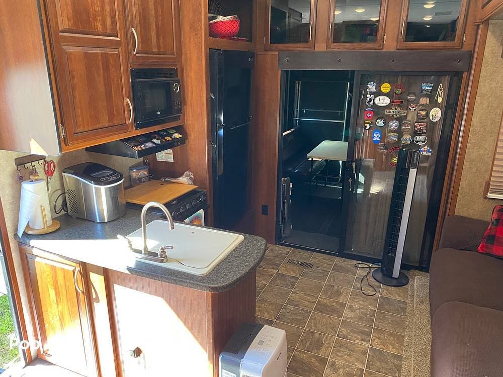 Used 2015 Prime Time Spartan 3210 available in San Antonio, Texas