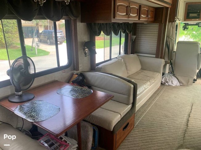 2005 Excursion 39S by Fleetwood from Pop RVs in Pompano Beach, Florida