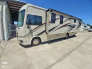 Call now about this 2017 Forest River Georgetown GT3 31B3! 2017 Forest River Georgetown GT3 31B3 - Used Class A For Sale by Pop RVs in Brunswick, Georgia features Generator, Slideout, Air Conditioning