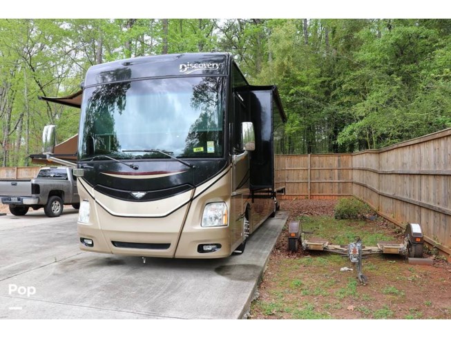 2015 Discovery 40G by Fleetwood from Pop RVs in Acworth, Georgia