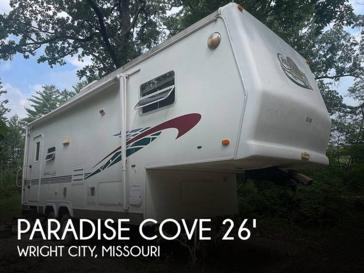 Used 2002 CrossRoads Paradise Cove 2526RLS available in Wright City, Missouri
