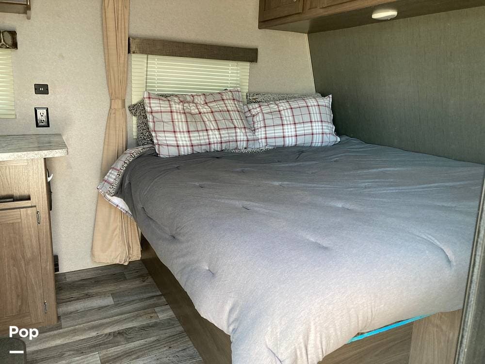 Contact us now about this 2019 Keystone Hideout 21THWE! 2019 Hideout 21THWE by Keystone from Pop RVs in Lake Fork, Idaho