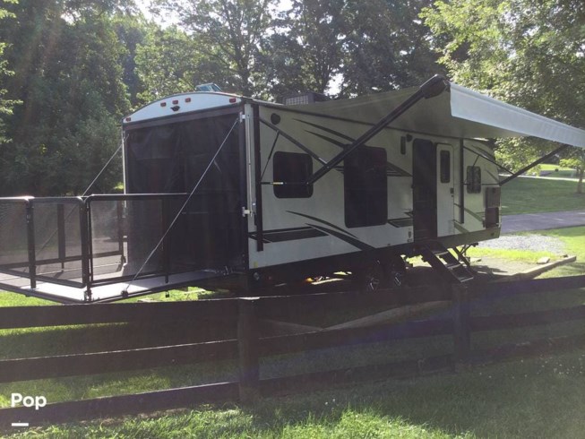 2022 Cruiser RV MPG 2700TH - Used Toy Hauler For Sale by Pop RVs in Stafford, Virginia