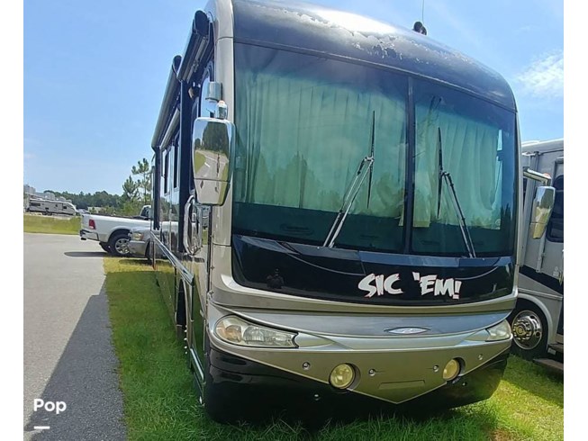 2004 Fleetwood Revolution LE 40C - Used Diesel Pusher For Sale by Pop RVs in St Marys, Georgia