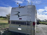 Used 2001 Foretravel U320 available in Milan, Pennsylvania