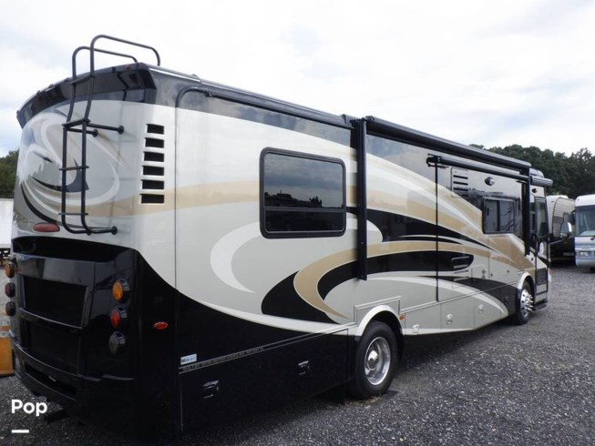 2014 Allegro Breeze 32BR by Tiffin from Pop RVs in White Marsh, Maryland