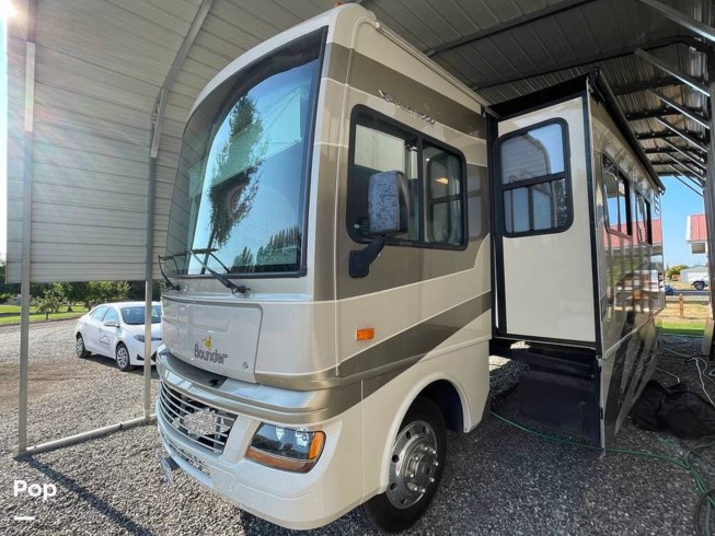 2009 Fleetwood Bounder 35E - Used Class A For Sale by Pop RVs in Sequim, Washington