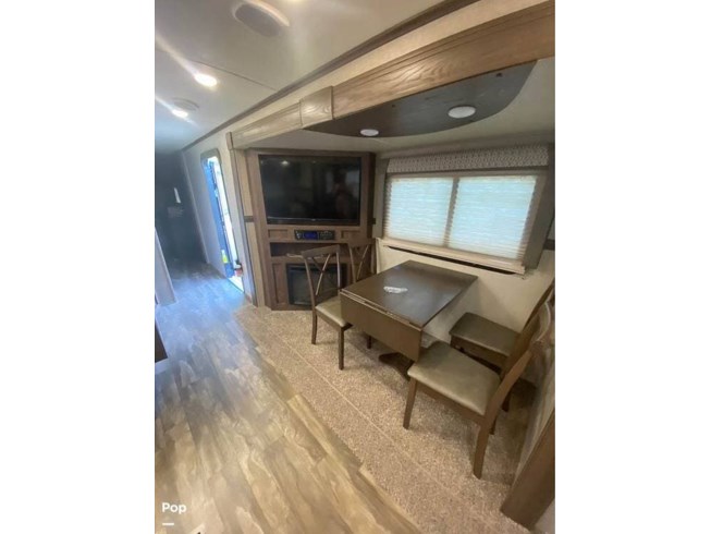 2018 Flagstaff V-Lite 30WRLIKSV by Forest River from Pop RVs in Tahlequah, Oklahoma