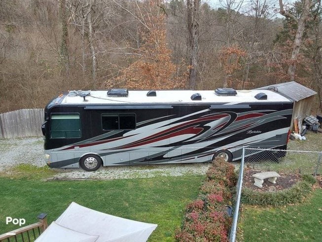 2014 Forest River Berkshire 390RB - Used Diesel Pusher For Sale by Pop RVs in Hixson, Tennessee