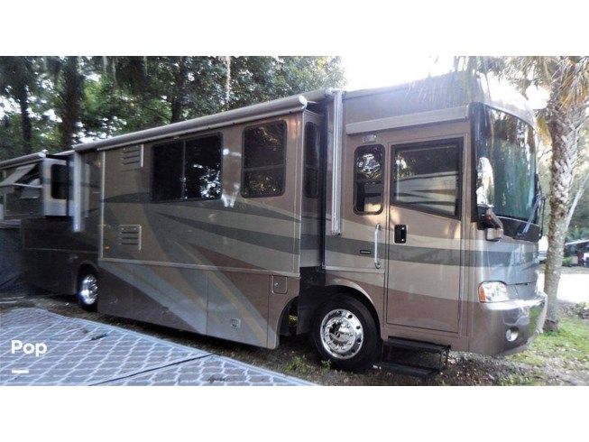 2005 Itasca Horizon 36RD - Used Diesel Pusher For Sale by Pop RVs in Northport, New York