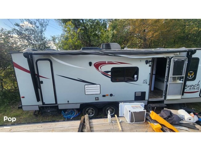 2015 Starcraft Launch Ultra Lite 28BHS - Used Travel Trailer For Sale by Pop RVs in Azle, Texas