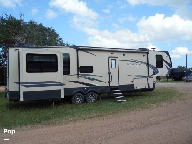 2018 Montana High Country 379RD by Keystone from Pop RVs in Aransas Pass, Texas