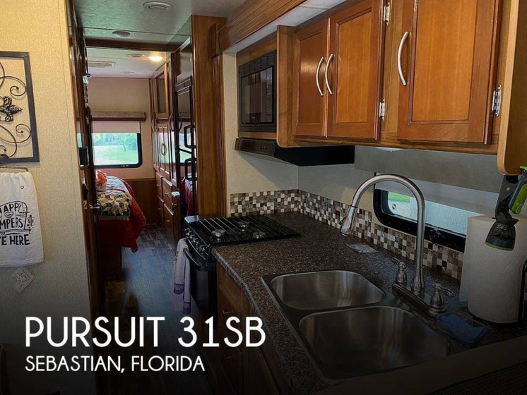 Used 2018 Coachmen Pursuit 31SB available in Sebastian, Florida