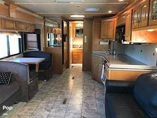 2007 Dutch Star 4324 by Newmar from Pop RVs in Cotter, Arkansas