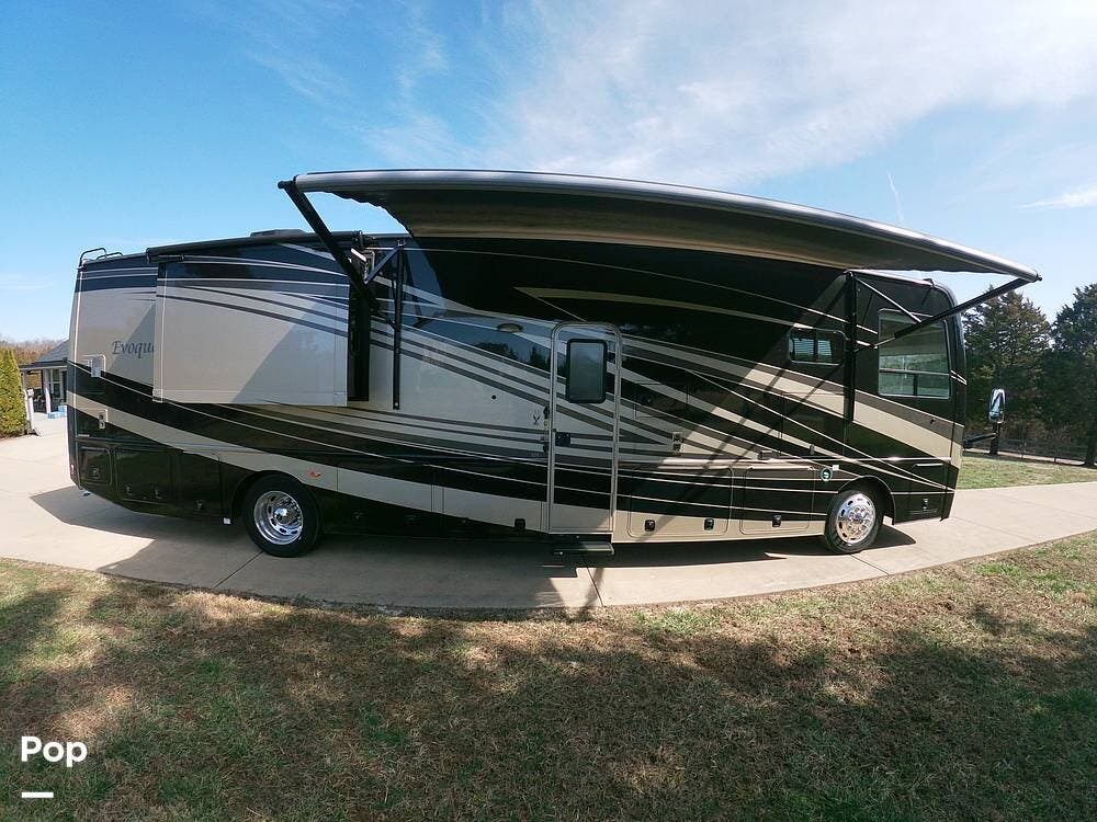 Contact us now about this 2020 Miscellaneous Evoque (by Nexus) 37E! 2020 Evoque (by Nexus) 37E by Miscellaneous from Pop RVs in De Soto, Missouri