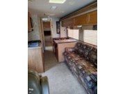 Call now about this 2009 Winnebago Vista 30B! 2009 Winnebago Vista 30B - Used Class A For Sale by Pop RVs in Lexington, Tennessee features Leveling Jacks, Generator, Awning, Air Conditioning, Slideout
