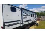 Call now about this 2022 Cruiser RV MPG 2800QB! 2022 Cruiser RV MPG 2800QB - Used Travel Trailer For Sale by Pop RVs in Newton, Alabama features Leveling Jacks, Awning, Slideout, Air Conditioning