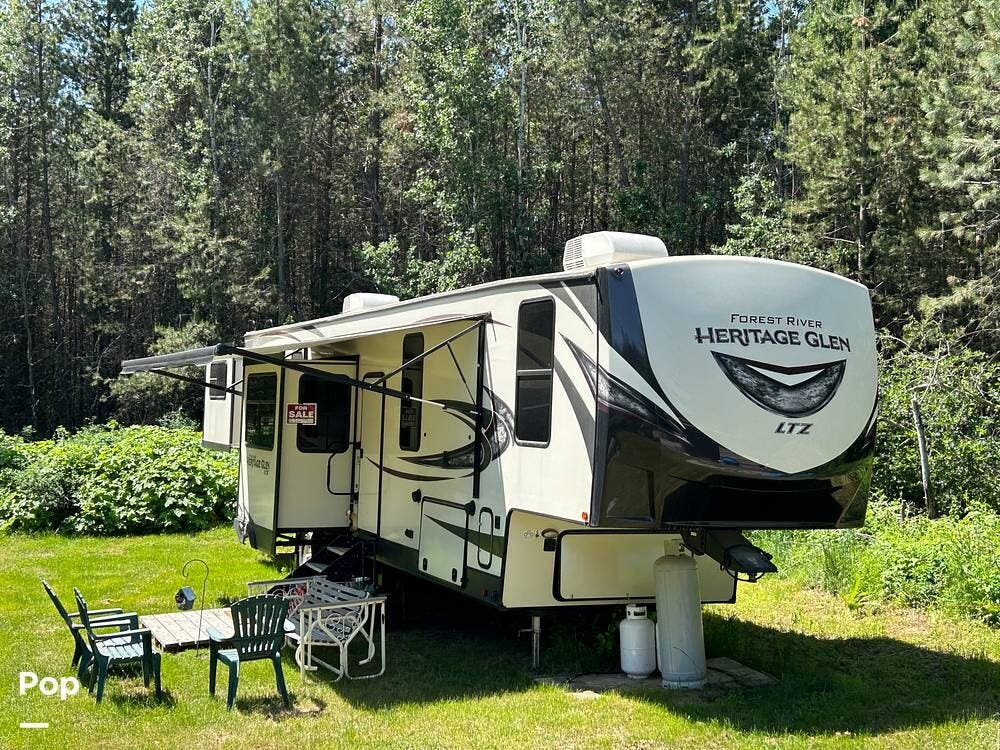 Contact us now about this 2020 Forest River Heritage Glen 372RD! 2020 Heritage Glen 372RD by Forest River from Pop RVs in Deer Park, Washington