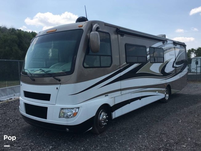 2011 Thor Motor Coach Serrano 31X - Used Diesel Pusher For Sale by Pop RVs in Sterling Heights, Michigan