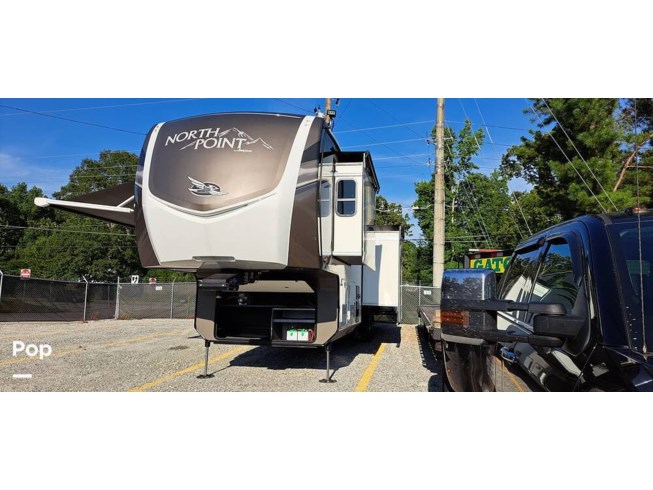 2020 Jayco North Point 377RLBH - Used Fifth Wheel For Sale by Pop RVs in Dallas, Georgia