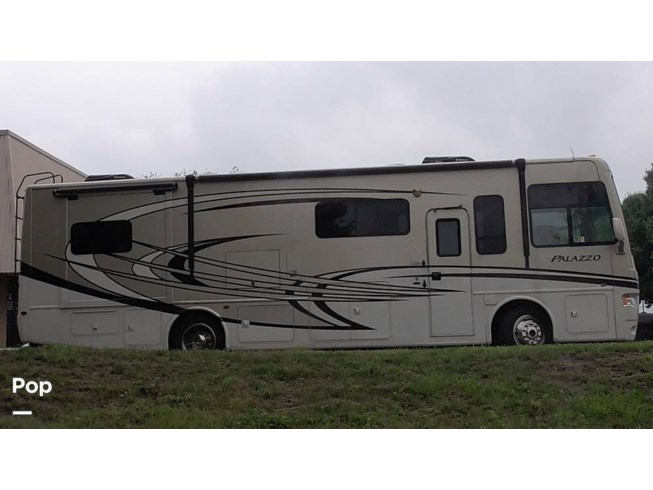 2014 Thor Motor Coach Palazzo 33.2 - Used Diesel Pusher For Sale by Pop RVs in Cinnaminson, New Jersey