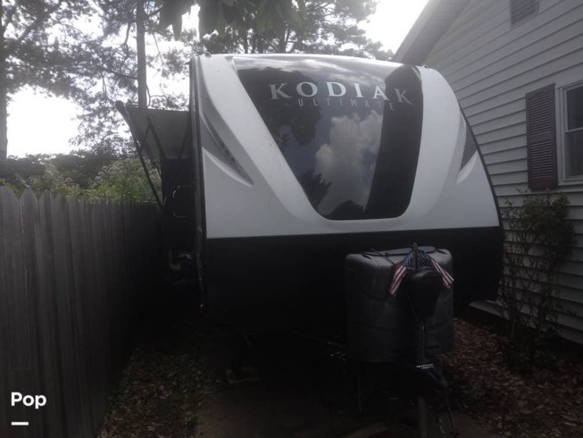 2018 Dutchmen Kodiak 330BHSL - Used Travel Trailer For Sale by Pop RVs in Virginia Beach, Virginia
