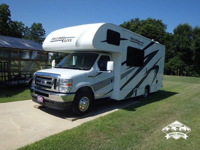 2022 Thor Motor Coach Freedom Elite 22HE - Used Class C For Sale by Pop RVs in Fairhope, Alabama