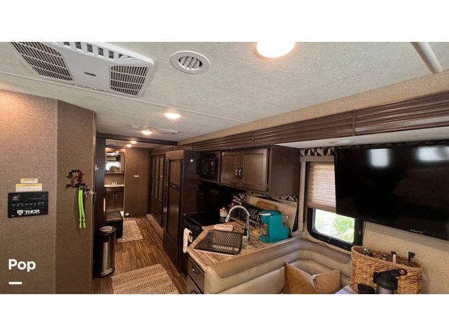 2018 Thor Motor Coach A.C.E. 32.1 - Used Class A For Sale by Pop RVs in Pinehurst, Texas