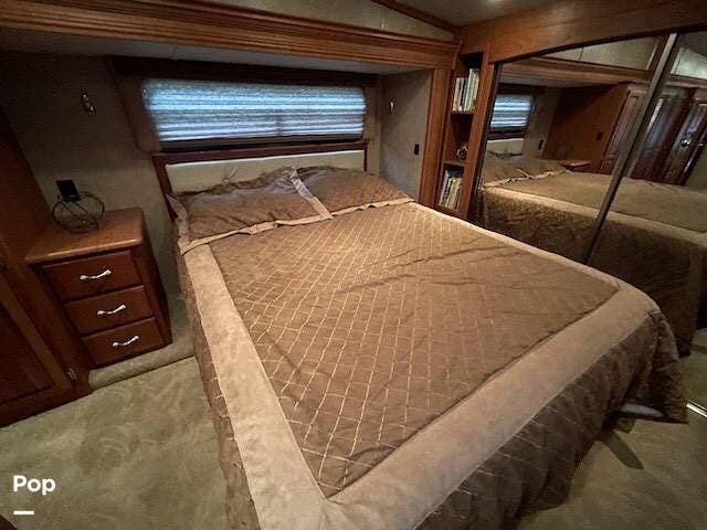 2010 Cameo 36FWS by Carriage from Pop RVs in Des Moines, Iowa