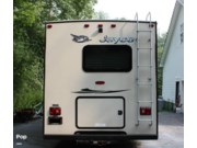 Call now about this 2015 Jayco Greyhawk 31DS! 2015 Jayco Greyhawk 31DS - Used Class C For Sale by Pop RVs in Port Jervis, New York features Air Conditioning, Awning, Slideout, Generator, Leveling Jacks