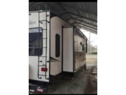 Contact us now about this 2017 Forest River Heritage Glen 276RLIS! 2017 Heritage Glen 276RLIS by Forest River from Pop RVs in Blakely, Georgia