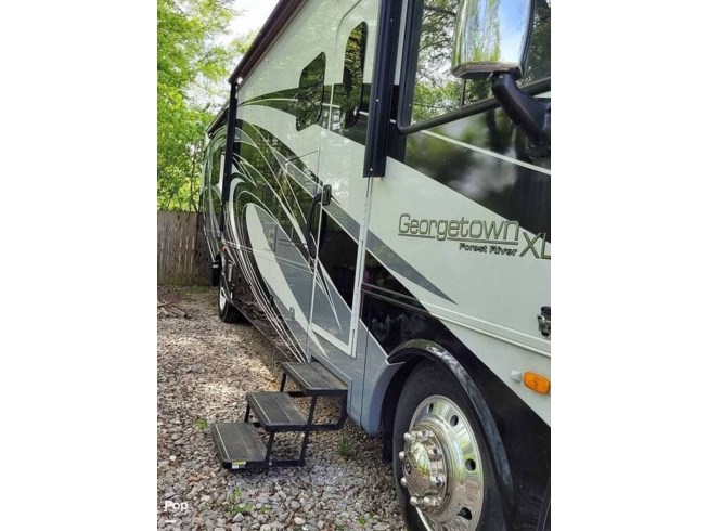2018 Forest River Georgetown XL 369DS - Used Class A For Sale by Pop RVs in Poplar Bluff, Missouri