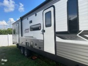 Contact us now about this 2022 Coleman Lantern 300TQ! 2022 Lantern 300TQ by Coleman from Pop RVs in Bradenton, Florida
