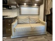 Call now about this 2019 Jayco Redhawk 31XL! 2019 Jayco Redhawk 31XL - Used Class C For Sale by Pop RVs in Fredericktown, Missouri features Air Conditioning, Slideout, Generator, Awning