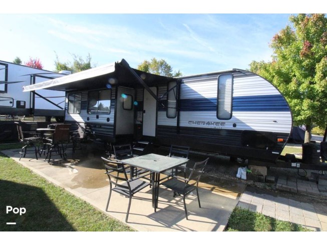 2020 Cherokee 304R by Forest River from Pop RVs in Beavercreek, Ohio