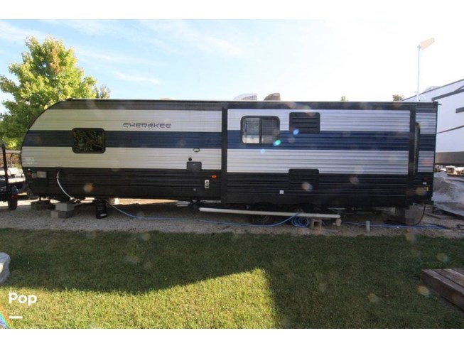 2020 Forest River Cherokee 304R - Used Travel Trailer For Sale by Pop RVs in Beavercreek, Ohio