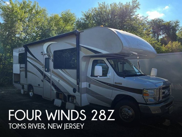 Used 2015 Thor Motor Coach Four Winds 28Z available in Toms River, New Jersey