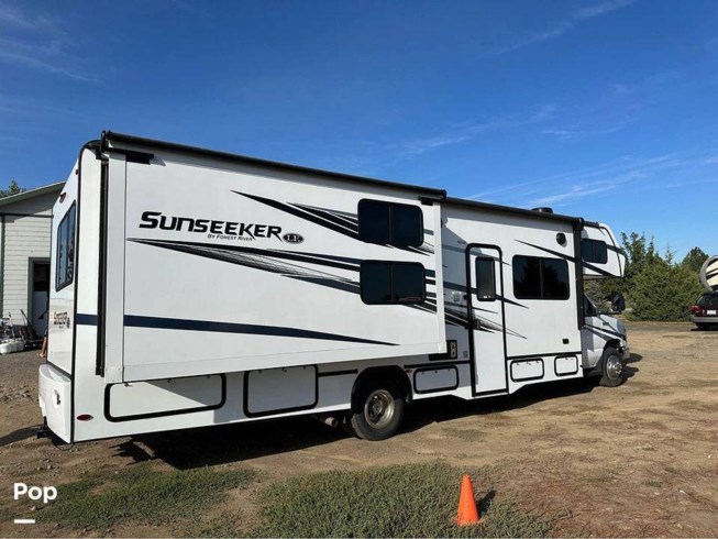 2022 Forest River Sunseeker 3250DSLE - Used Class C For Sale by Pop RVs in Moses Lake, Washington