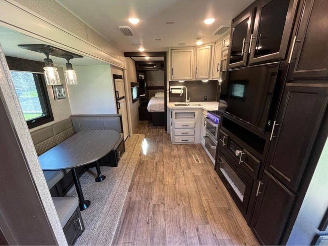 2020 Jayco Eagle 264BHOK - Used Travel Trailer For Sale by Pop RVs in Thorp, Washington