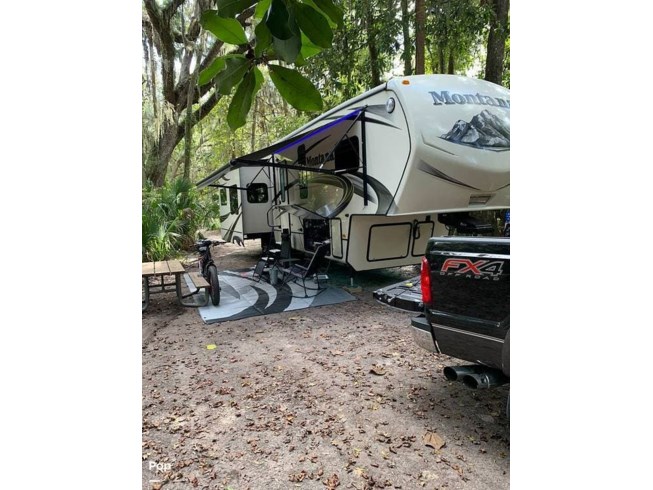 2014 Keystone Montana 3625RE - Used Fifth Wheel For Sale by Pop RVs in Lee, Florida