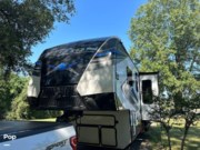 Contact us now about this 2021 Keystone Fuzion 424! 2021 Fuzion 424 by Keystone from Pop RVs in Texarkana, Arkansas