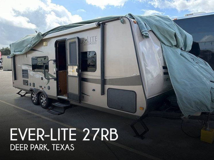 Used 2012 Buck&#39;s Tiny Houses Evergreen Ever-Lite 27RB available in Deer Park, Texas