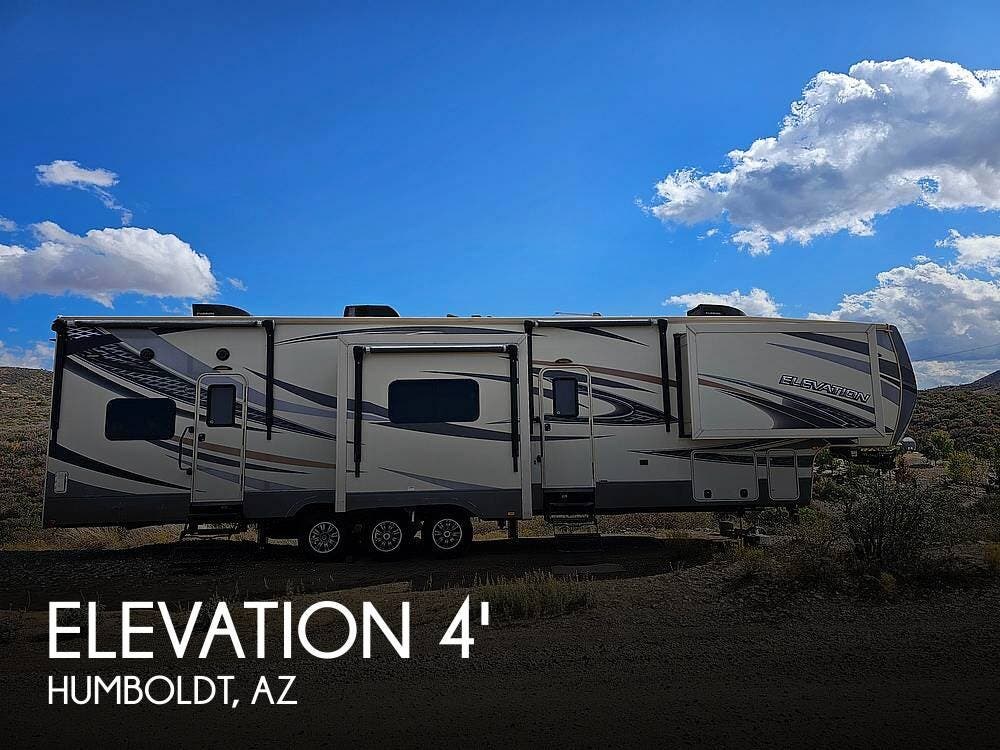 Email now about this 2015 CrossRoads Elevation Sonoma TF-42SN! Used 2015 CrossRoads Elevation Sonoma TF-42SN available in Humboldt, Arizona