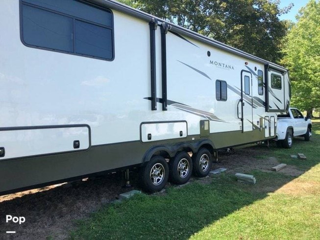 2021 Montana High Country 383TH by Keystone from Pop RVs in Loves Park, Illinois