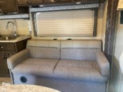 Call now about this 2019 Thor Motor Coach Freedom Elite 30FE! 2019 Thor Motor Coach Freedom Elite 30FE - Used Class C For Sale by Pop RVs in Edmond, Oklahoma features Air Conditioning, Slideout, Generator, Awning