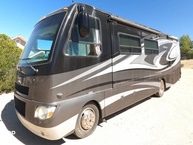 2010 Thor Motor Coach Serrano 31X - Used Diesel Pusher For Sale by Pop RVs in Barstow, California