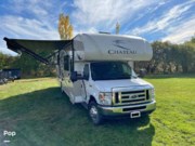 Call now about this 2018 Thor Motor Coach Chateau 31Y! 2018 Thor Motor Coach Chateau 31Y - Used Class C For Sale by Pop RVs in Bloomfield, New York features Generator, Slideout, Awning, Air Conditioning