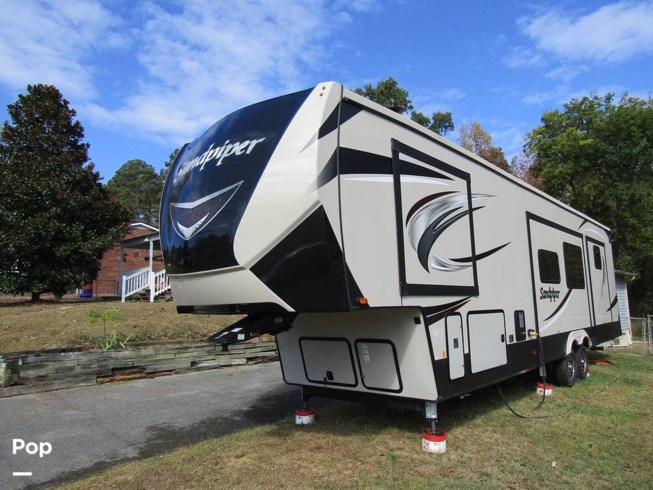 2020 Forest River Sandpiper 383RBLOK - Used Fifth Wheel For Sale by Pop RVs in Chickamauga, Georgia