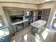 Contact us now about this 2022 Grand Design Reflection 31MB! 2022 Reflection 31MB by Grand Design from Pop RVs in Tucson, Arizona
